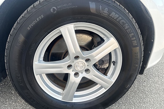 Volvo XC60 21 of 27