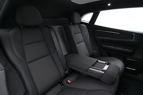 Polestar 4 21 of 27