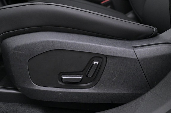 Polestar 4 10 of 27