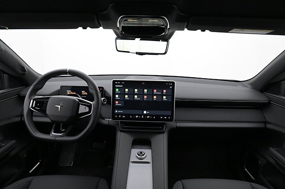 Polestar 4 6 of 27