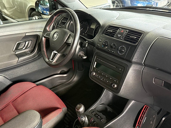 Skoda Fabia 14 of 29