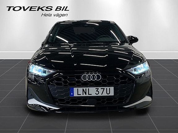 Audi A3 8 of 13