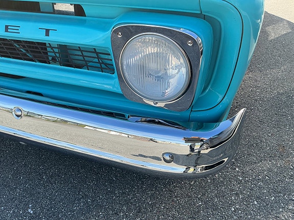 Chevrolet C10 15 of 24