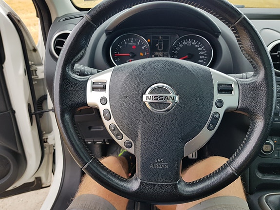 Nissan Qashqai 2 of 8