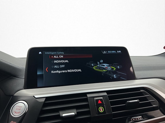BMW X3 28 of 30