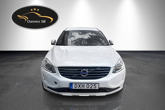 Volvo XC60 4 of 12