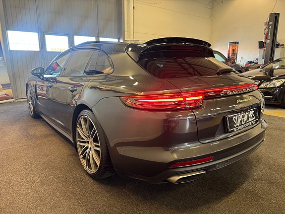 Porsche Panamera 4 6 of 26