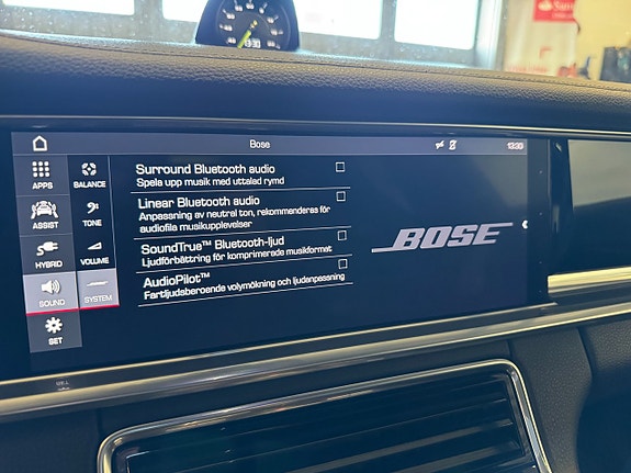 Porsche Panamera 4 22 of 26