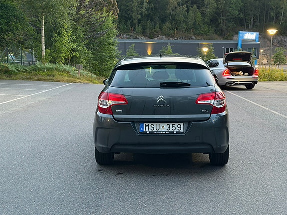 Citroen C4 4 of 7