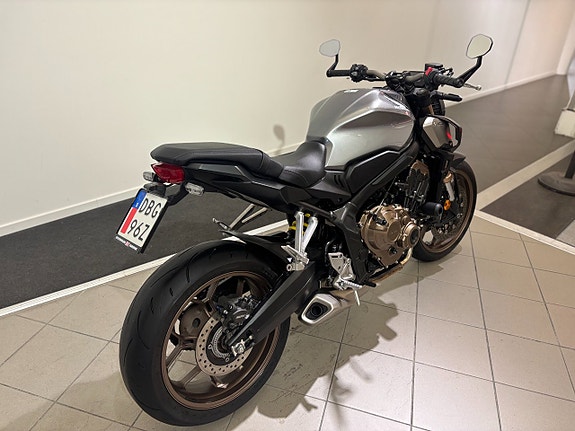 Honda CB650R ABS 12 Mån garanti 3 of 6