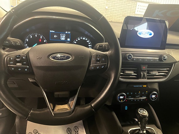 Ford Focus 19 of 21