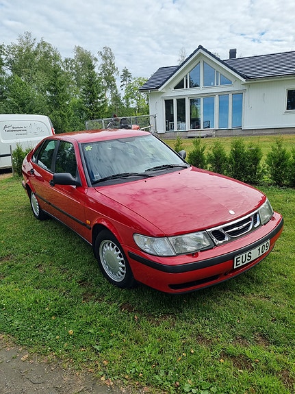 Saab 9-3 2 of 2