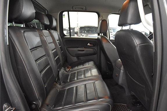 Volkswagen Amarok 13 of 21