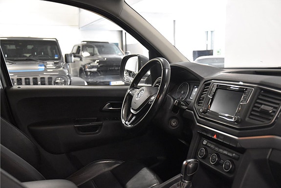 Volkswagen Amarok 8 of 21