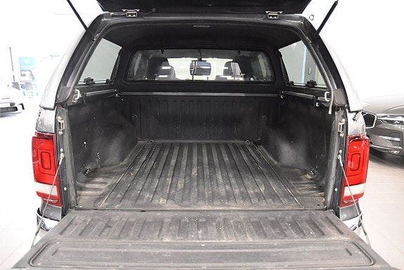 Volkswagen Amarok 21 of 21