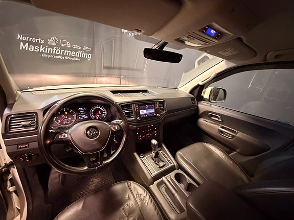 Volkswagen Amarok 9 of 12