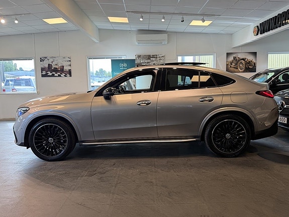 Mercedes-Benz GLC300 de 28 of 30