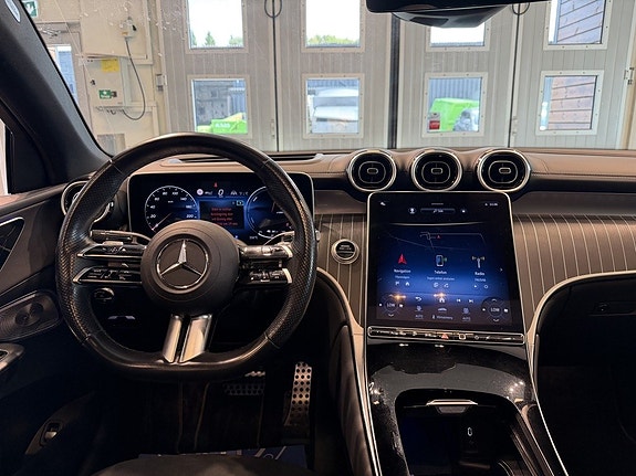 Mercedes-Benz GLC300 de 7 of 30