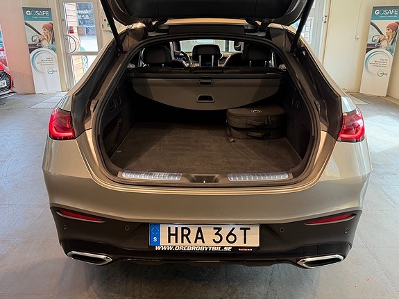 Mercedes-Benz GLC300 de 30 of 30