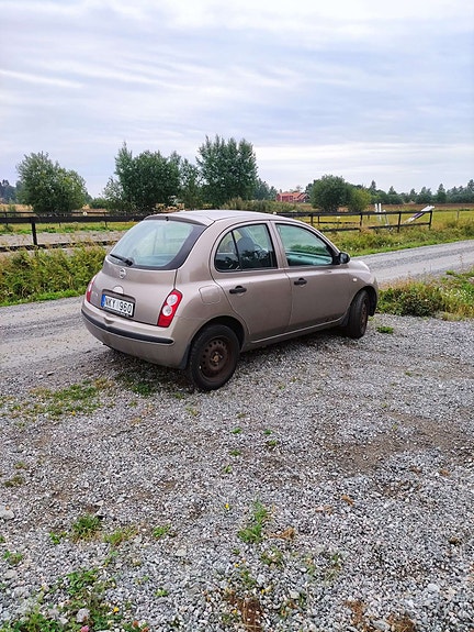 Nissan Micra 6 of 6