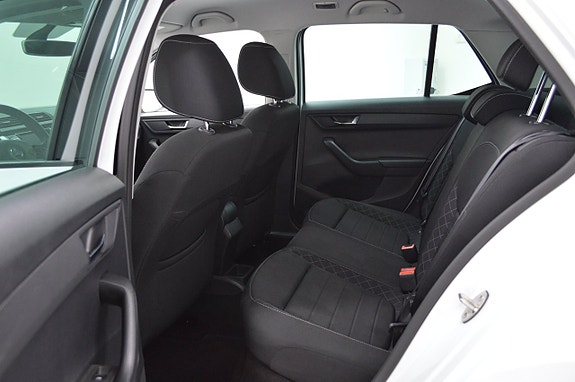 Skoda Fabia 9 of 23