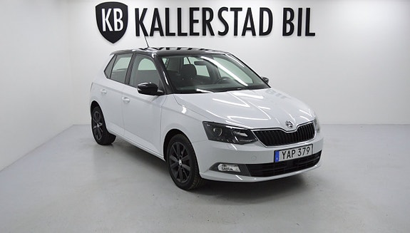 Skoda Fabia 2 of 23