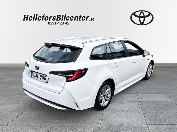 Toyota Corolla 18 of 21