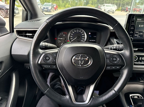 Toyota Corolla 13 of 21