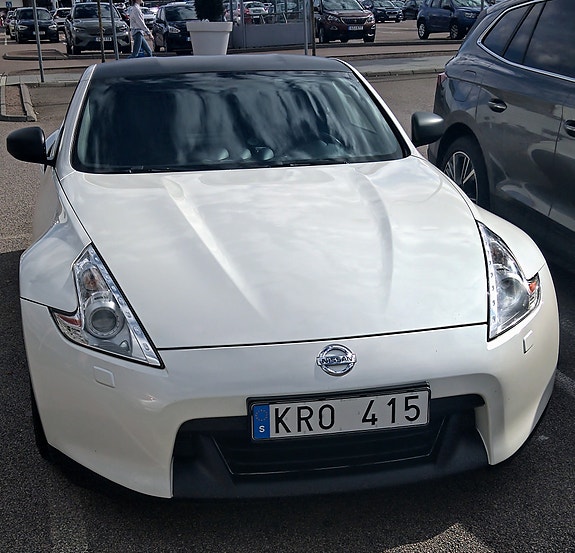 Nissan 370 Z 6 of 6