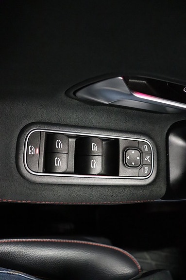 Mercedes-Benz A180 26 of 28