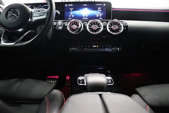 Mercedes-Benz A180 13 of 28