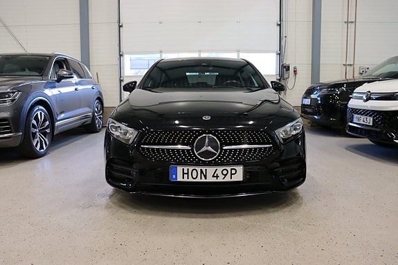 Mercedes-Benz A180 3 of 28