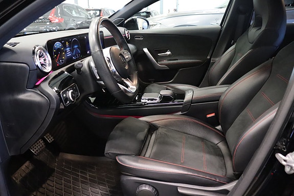 Mercedes-Benz A180 7 of 28