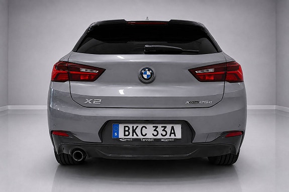 BMW X2 18 of 19