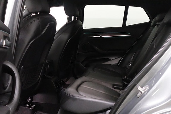 BMW X2 5 of 19