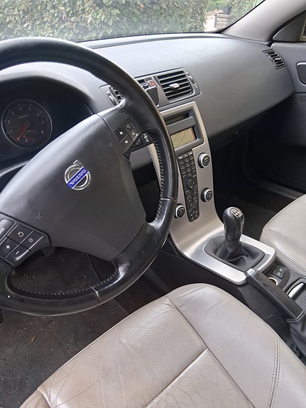 Volvo C70 4 of 6