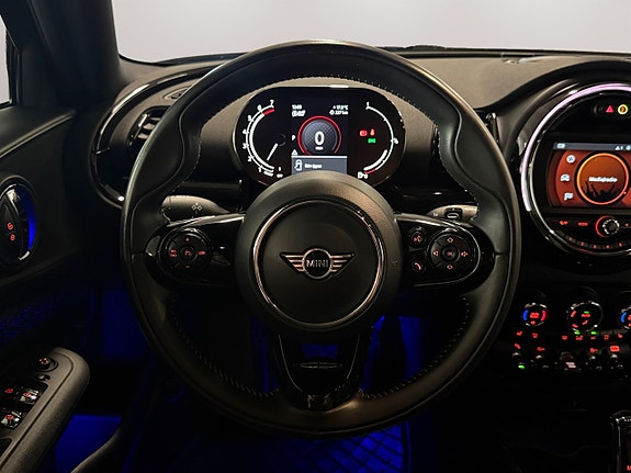 MINI Clubman Cooper S 11 of 24