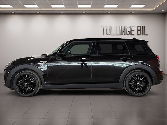 MINI Clubman Cooper S 2 of 24