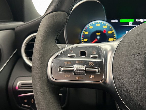 Mercedes-Benz C300 14 of 30