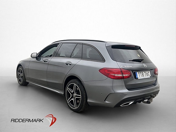 Mercedes-Benz C300 5 of 30