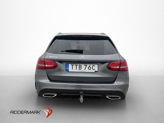 Mercedes-Benz C300 6 of 30