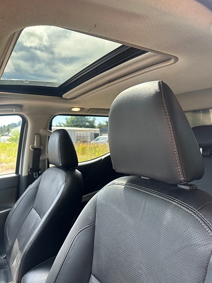 Nissan Navara 3 of 6