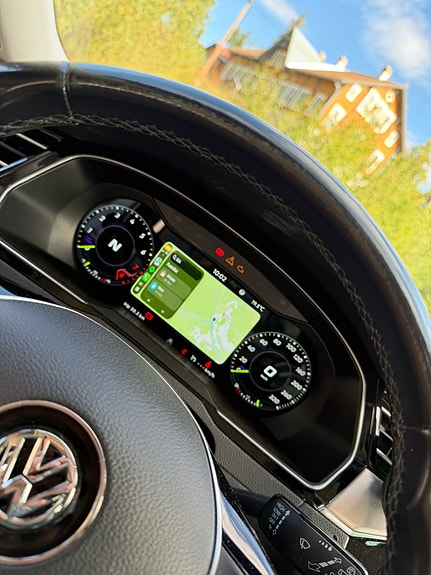 Volkswagen Passat 11 of 25