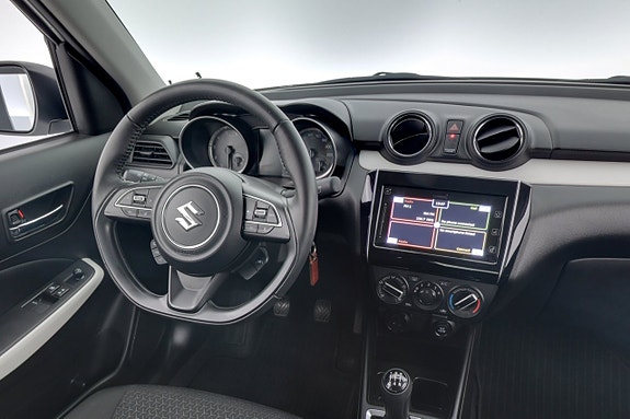 Suzuki Swift 17 of 19