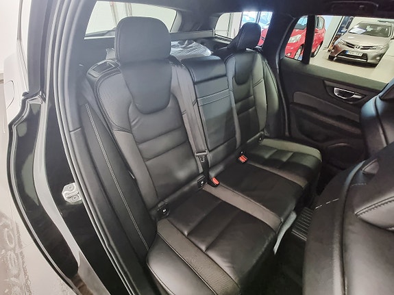 Volvo V60 21 of 26