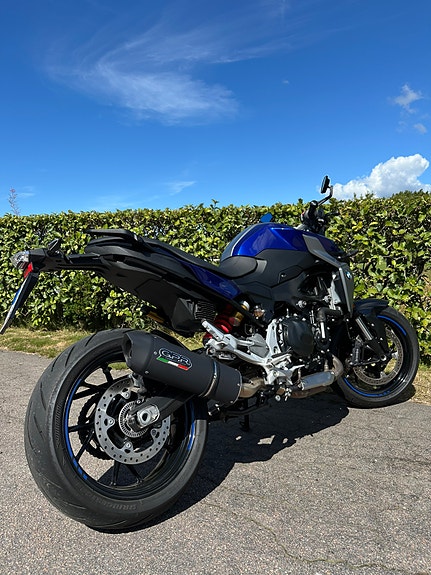 BMW F 900 R 5 of 5