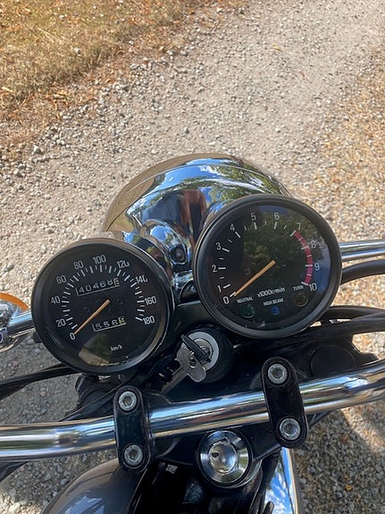 Yamaha Sr400 5 of 6