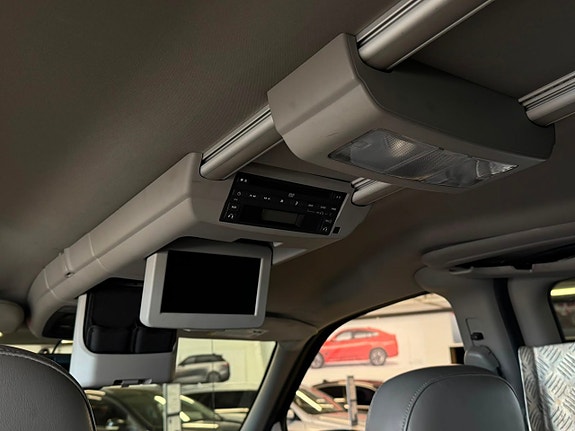 Chevrolet Uplander 12 of 23