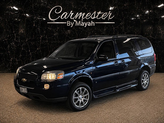 Chevrolet Uplander 2 of 23