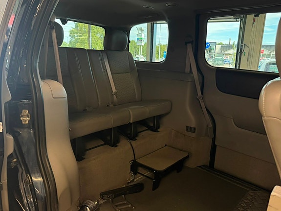 Chevrolet Uplander 13 of 23